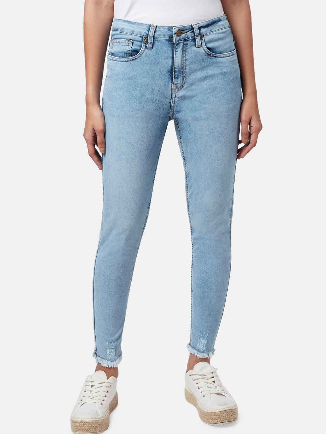 

YU by Pantaloons Women Skinny Fit Heavy Fade Jeans, Blue