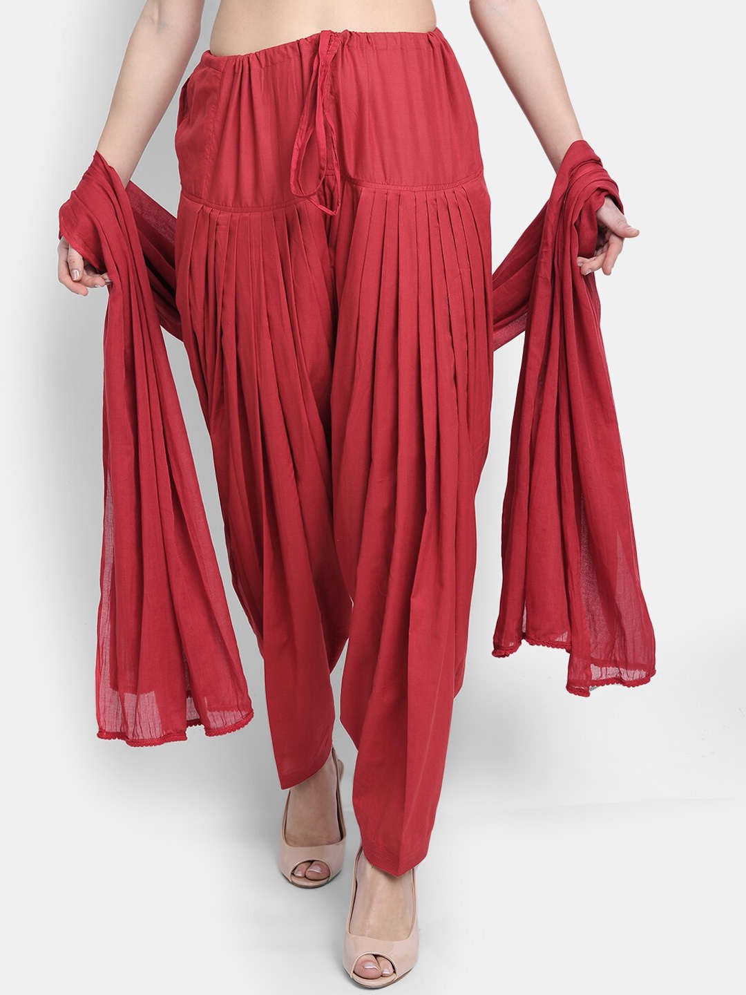 

fabGLOBAL Women Pure Cotton Patiala With Dupatta, Red