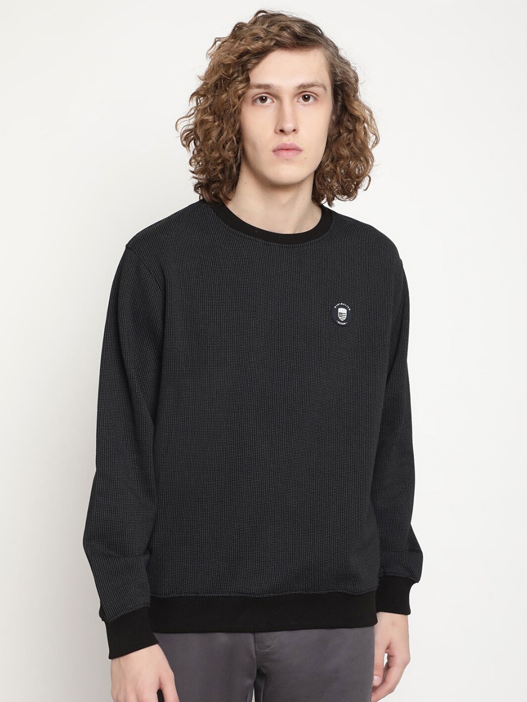 

Octave Men Black Sweatshirt