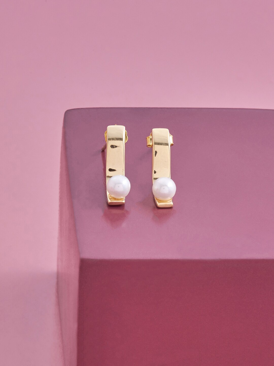 

Kushal's Fashion Jewellery Gold Plated Contemporary Drop Earrings, White