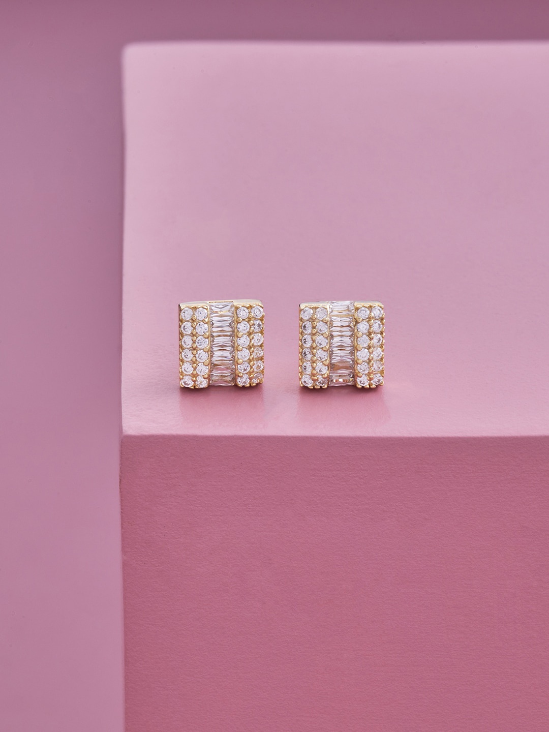 

Kushal's Fashion Jewellery Gold-Plated Contemporary Studs Earrings, White