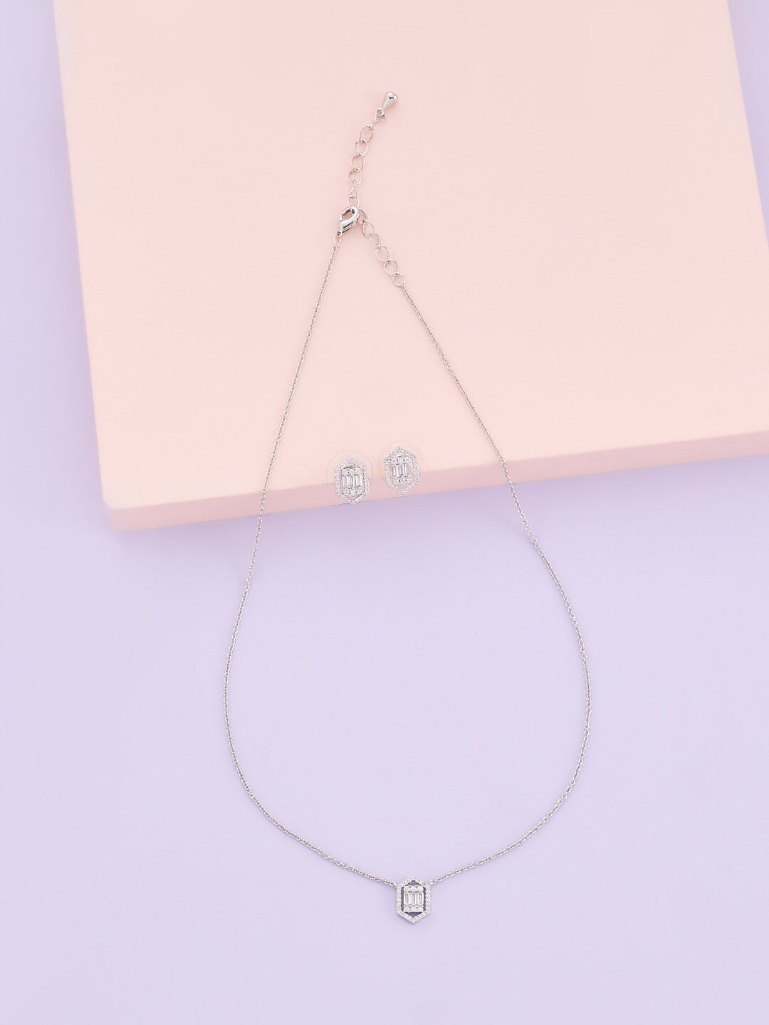 

Kushal's Fashion Jewellery Copper Rhodium-Plated Necklace, Silver