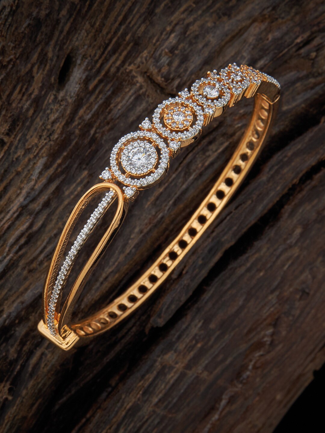

Kushal's Fashion Jewellery Women Cubic Zirconia Gold-Plated Kada Bracelet, White