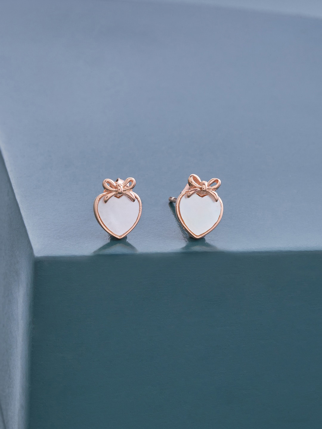 

Kushal's Fashion Jewellery Contemporary Studs Earrings, White