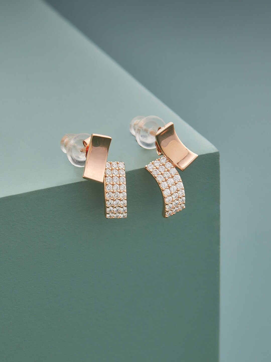 

Kushal's Fashion Jewellery Rose Gold Plated Contemporary Studs Earrings, White