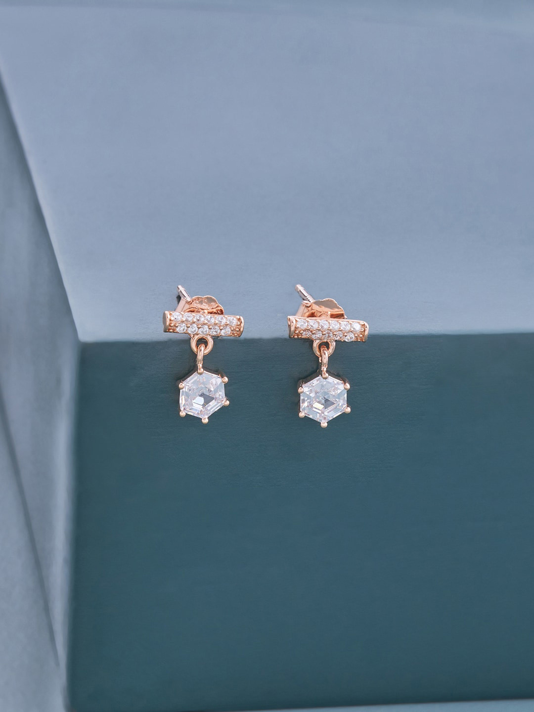 

Kushal's Fashion Jewellery Contemporary Studs Earrings, White