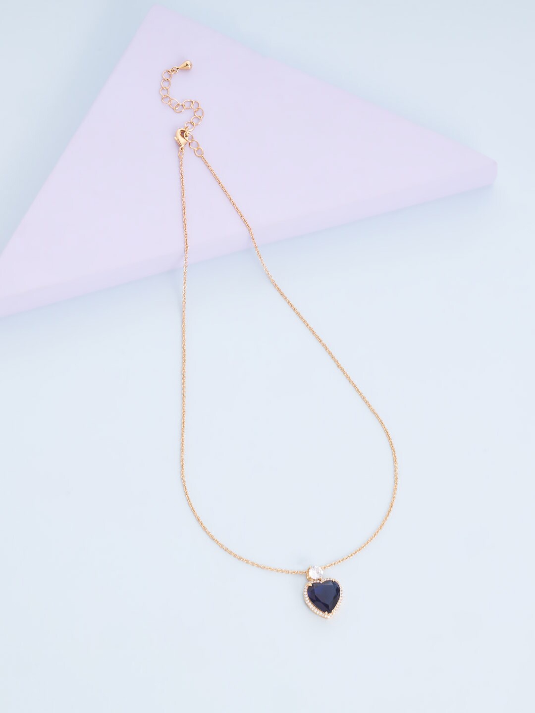 

Kushal's Fashion Jewellery Gold-Toned & Blue Copper Gold-Plated Chain