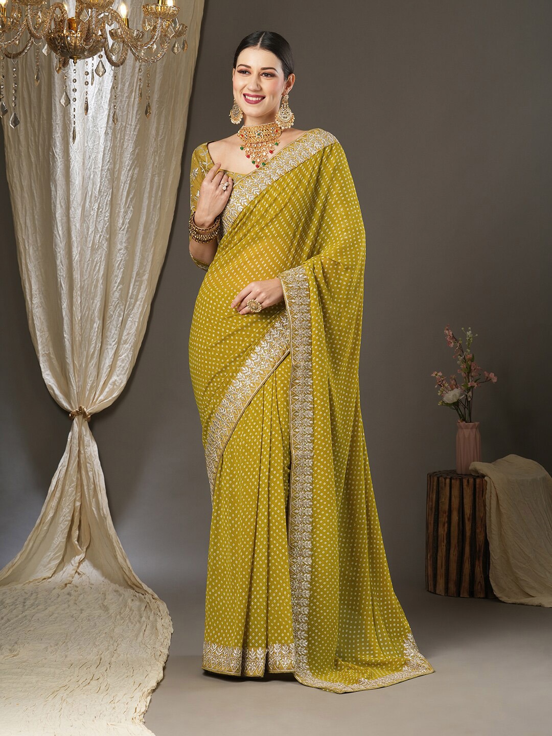 

Mitera Bandhani Printed Pure Georgette Bandhani Saree, Olive