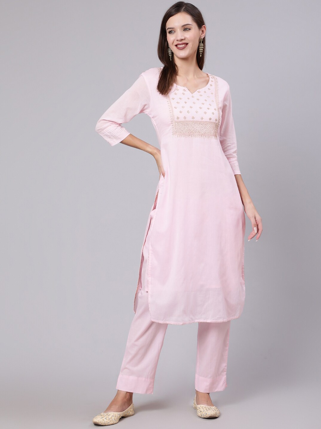 

GULMOHAR JAIPUR Women Pink Floral Embroidered Thread Work Kurta with Trousers