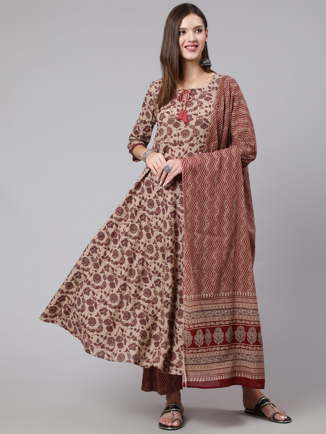 

GULMOHAR JAIPUR Women Floral Printed Pure Cotton Kurta With Trousers & Dupatta, Beige