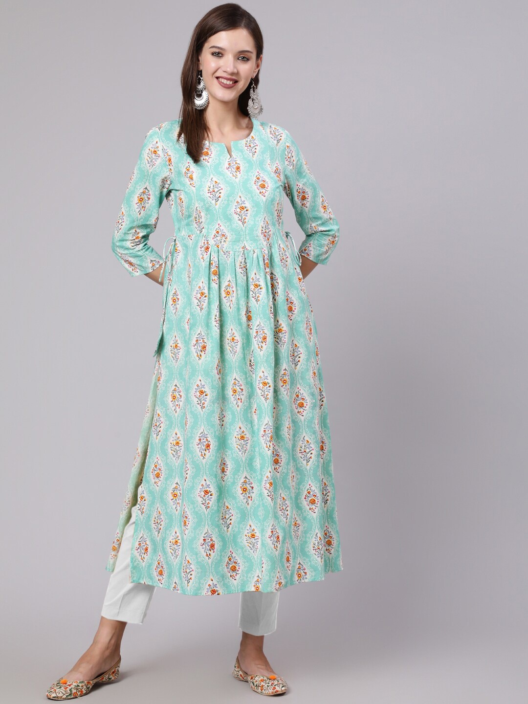 

GULMOHAR JAIPUR Women Floral Printed Kurta, Sea green