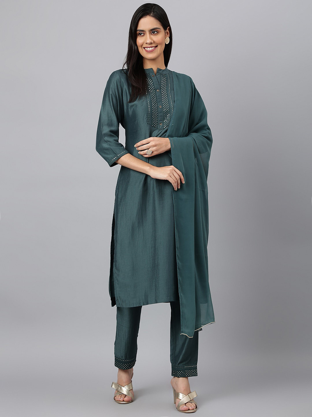 

MEESAN Women Kurta with Trousers & Dupatta, Green