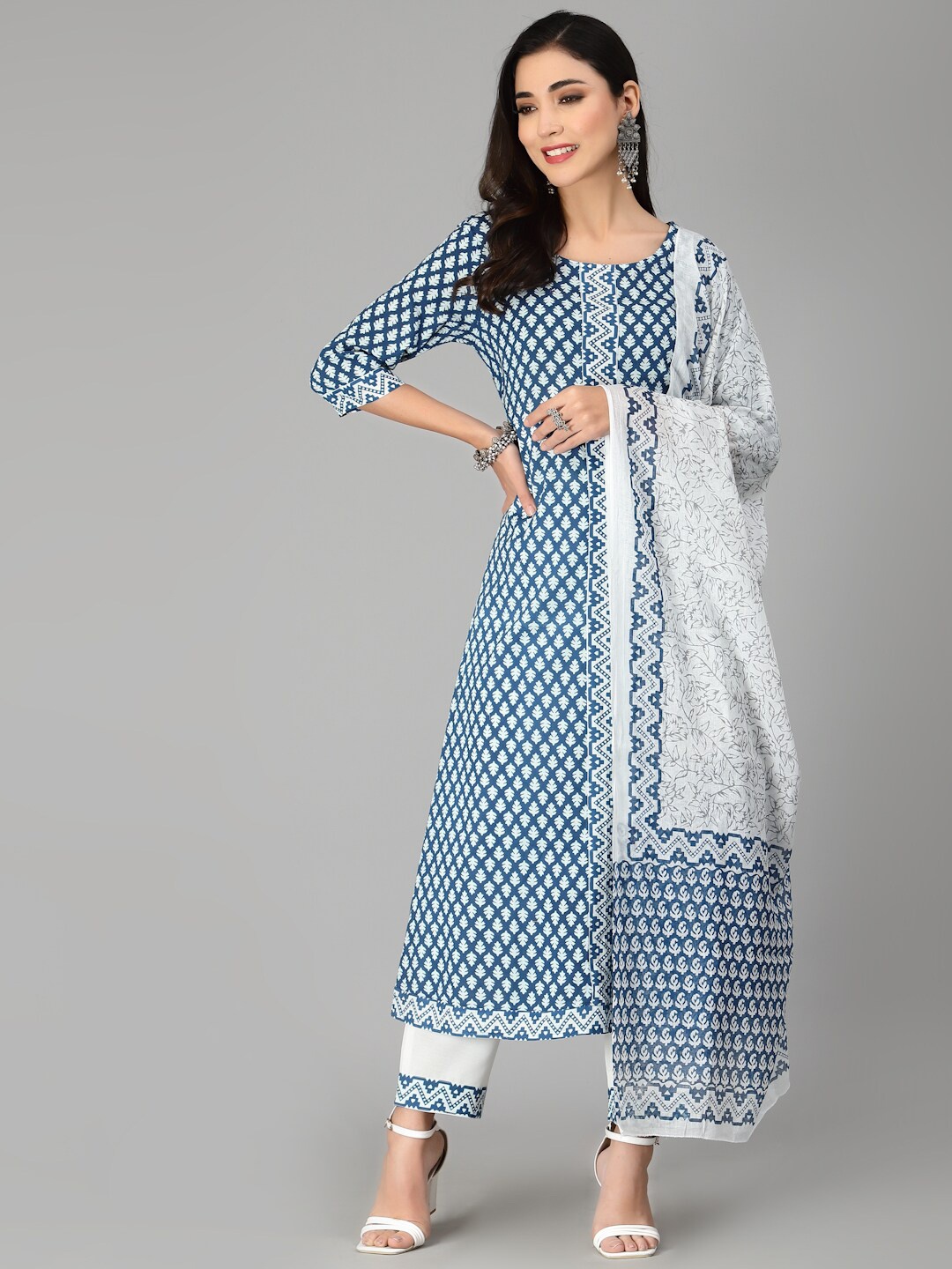 

Stylum Women Floral Printed Pure Cotton A-Line Kurta with Trousers & Dupatta, Blue