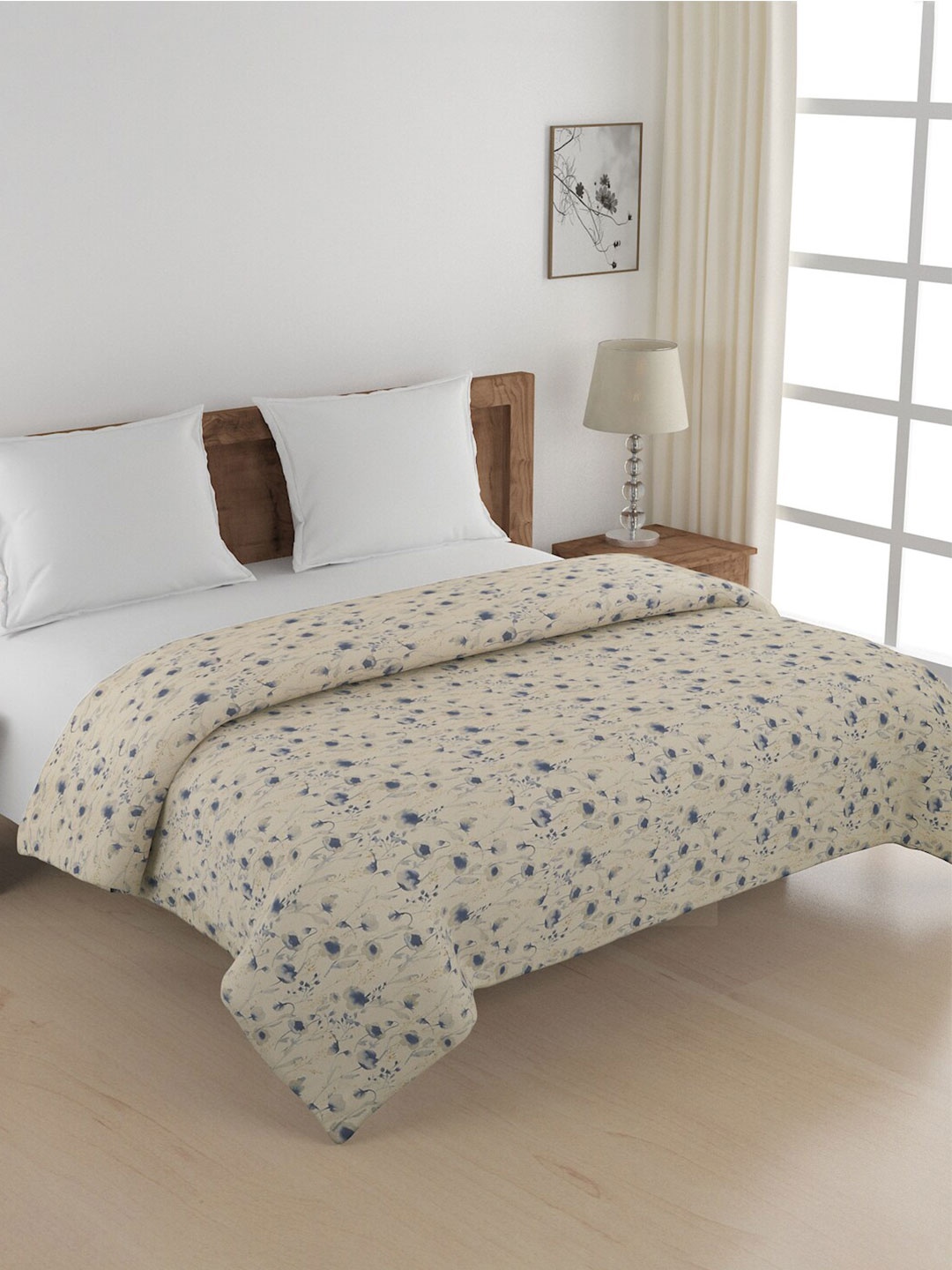 

SWAYAM Beige & Blue Floral Heavy Winter 350 GSM Cotton Double Bed Comforter