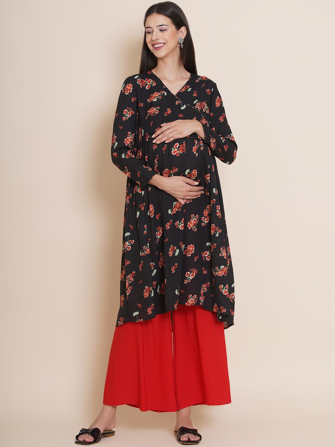 

Mine4Nine Floral Printed Maternity Kurta, Black