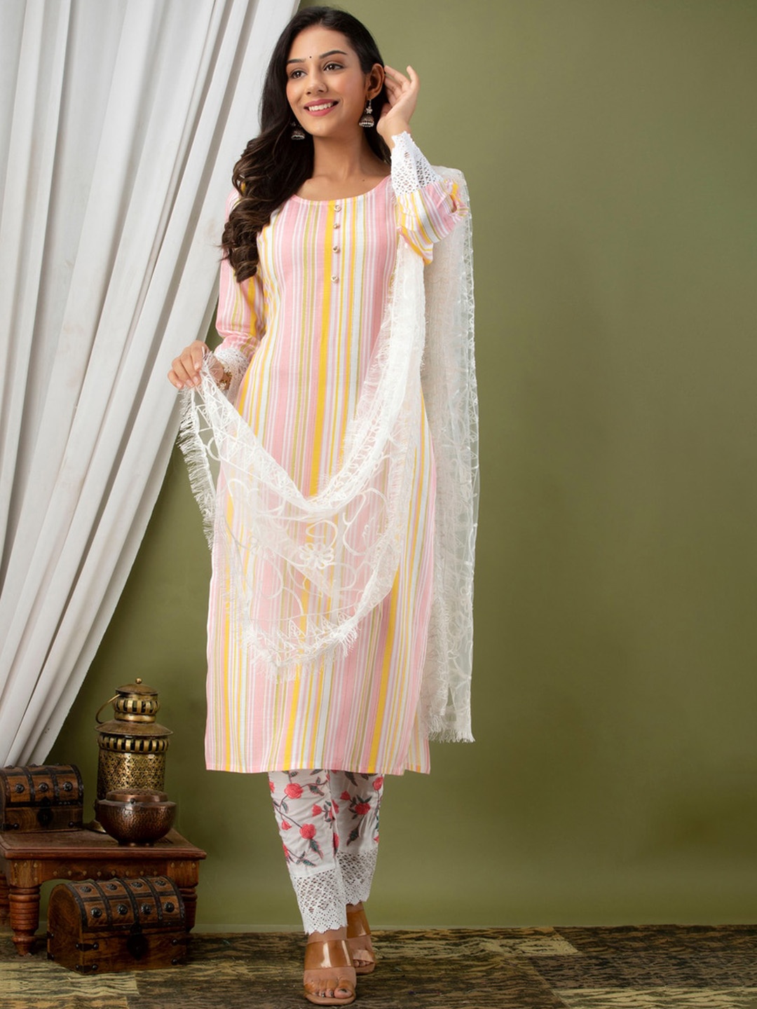 

JAIPUR FASHION MODE Striped Pure Cotton Kurta with Trousers & With Dupatta, White