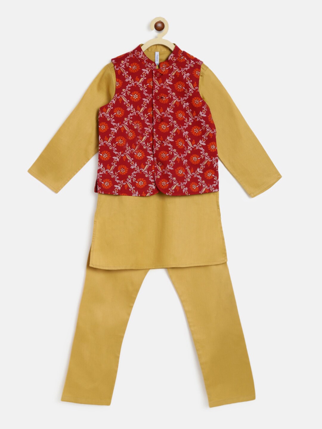 

Campana Boys Floral Printed Pure Cotton Kurta with Pyjamas & Jacket, Gold