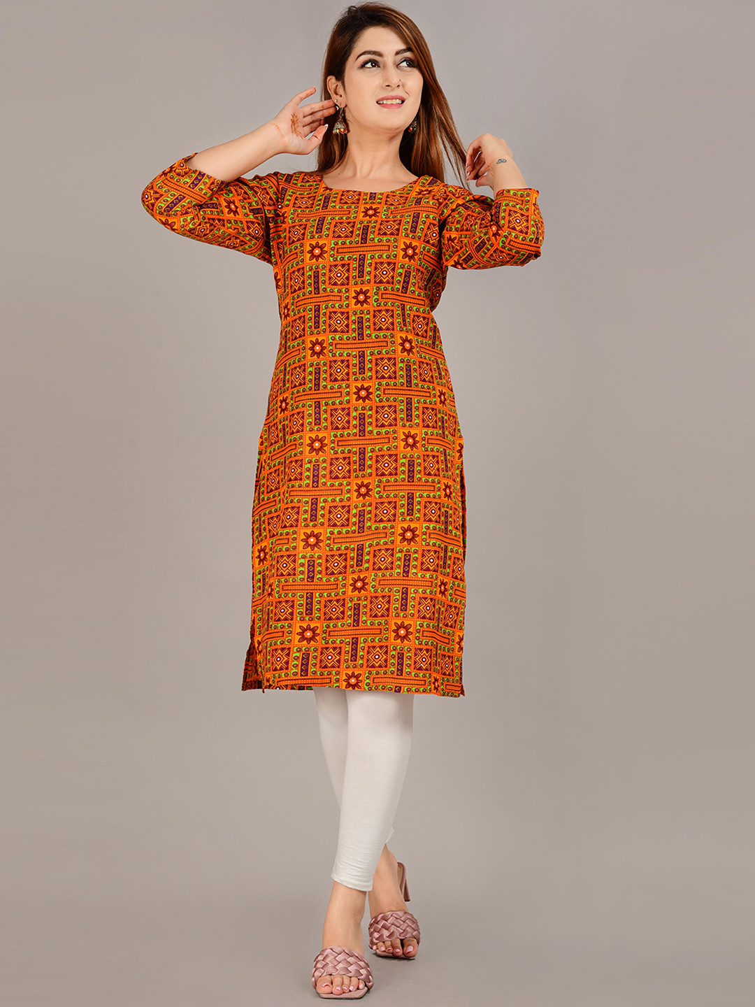 

OMASK Ethnic Motifs Printed Kurta, Mustard