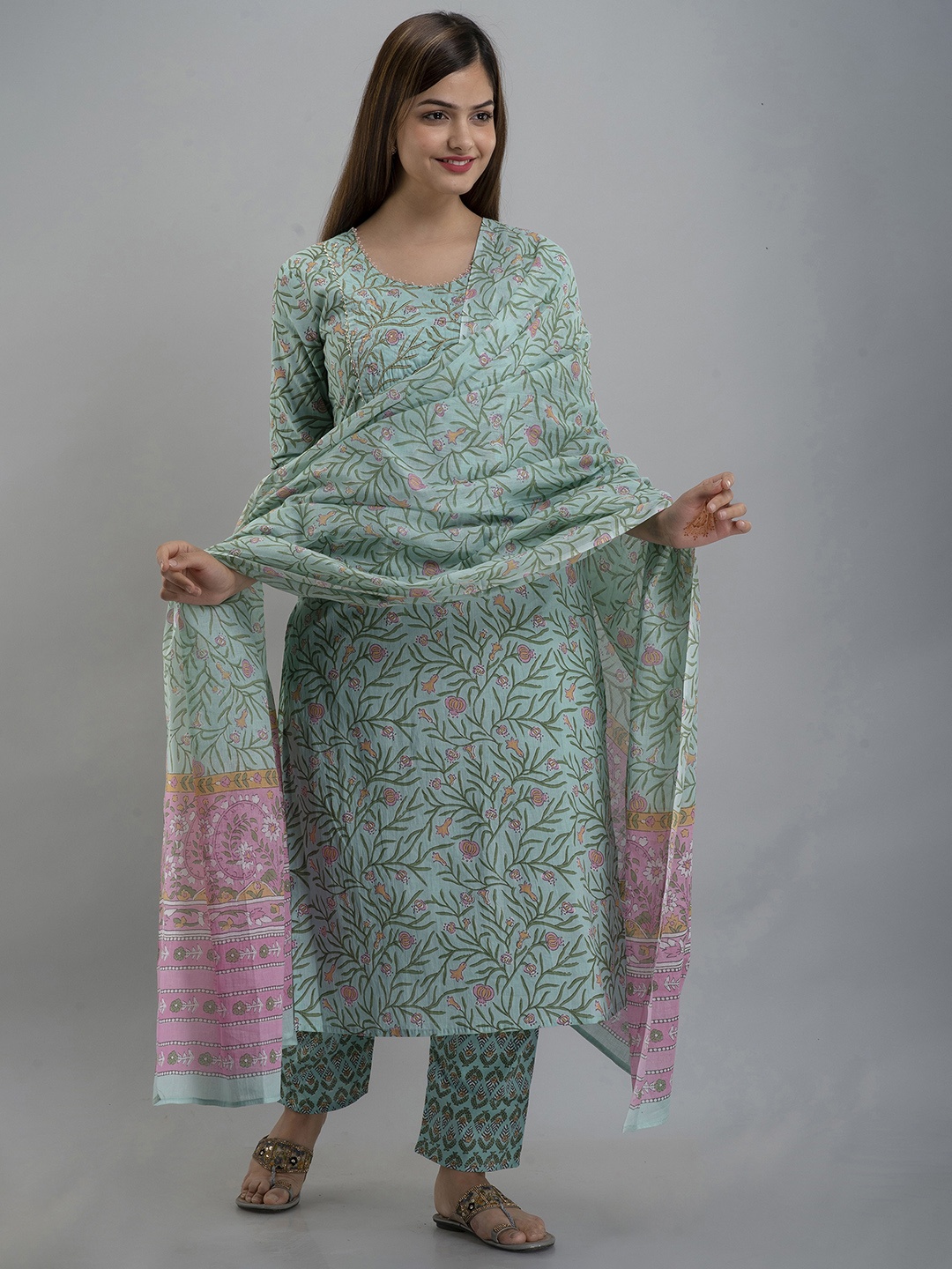 

OMASK Women Floral Printed Pure Cotton Kurta with Trousers & Dupatta, Sea green