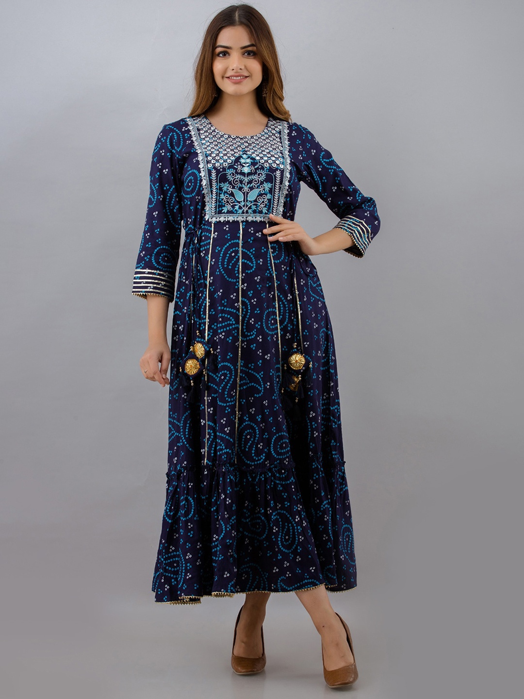 

OMASK Women Ethnic Motifs Printed Gotta Patti Floral Anarkali Kurta, Blue