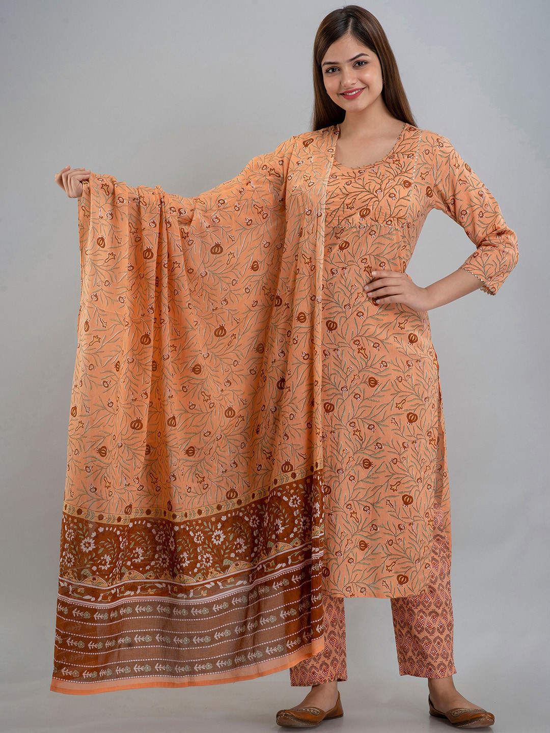 

OMASK Women Floral Printed Pure Cotton Kurta with Pyjamas & Dupatta, Rust