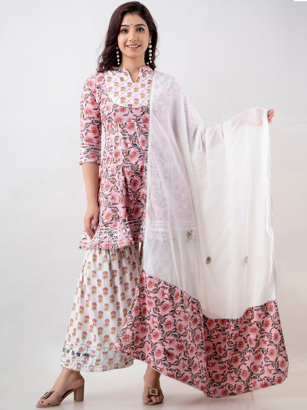 

OMASK Women Floral Printed Pure Cotton Kurti with Sharara & Dupatta, Pink