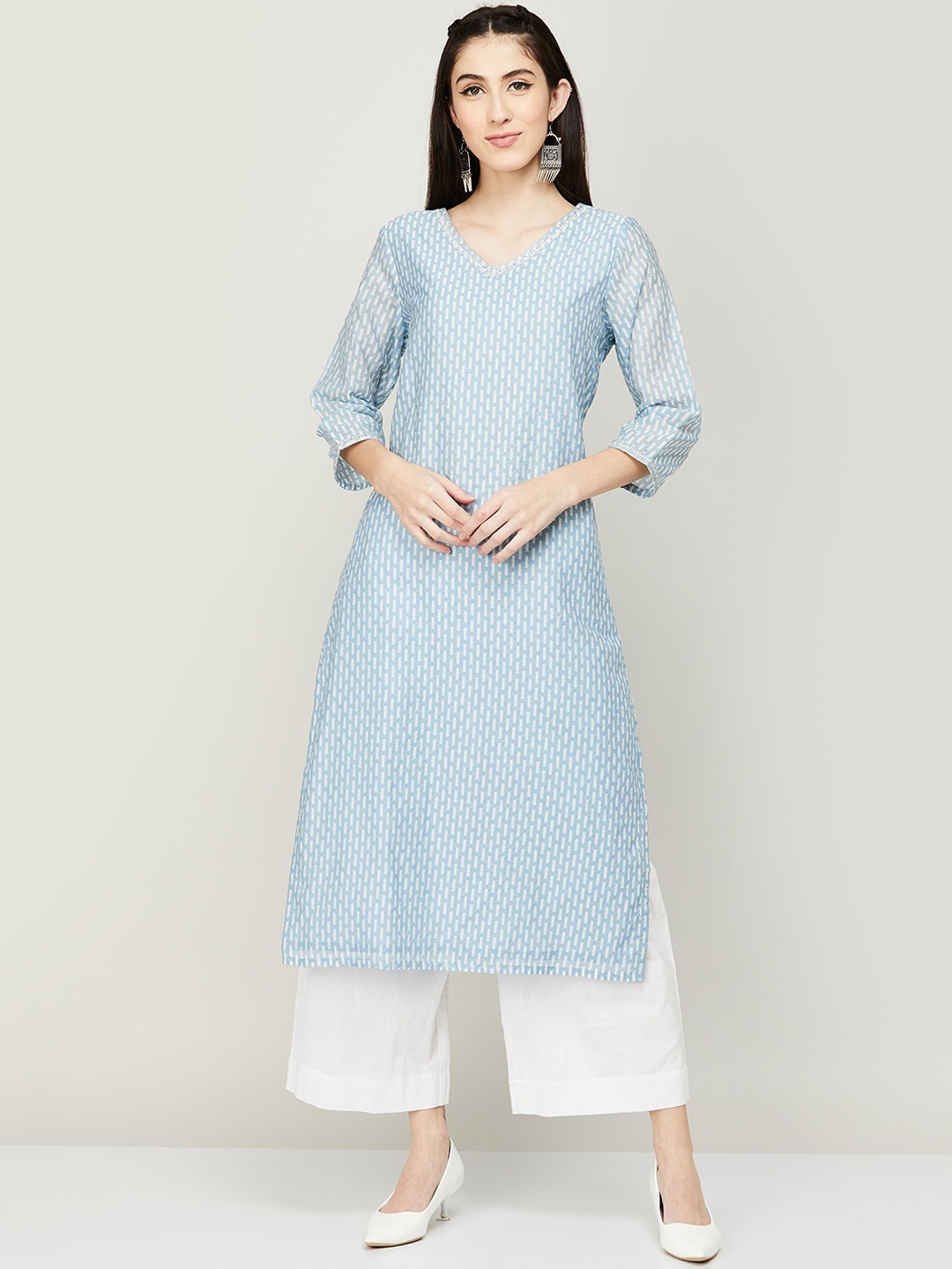 

Melange by Lifestyle Women Geometric Printed Pure Cotton Kurta, Blue