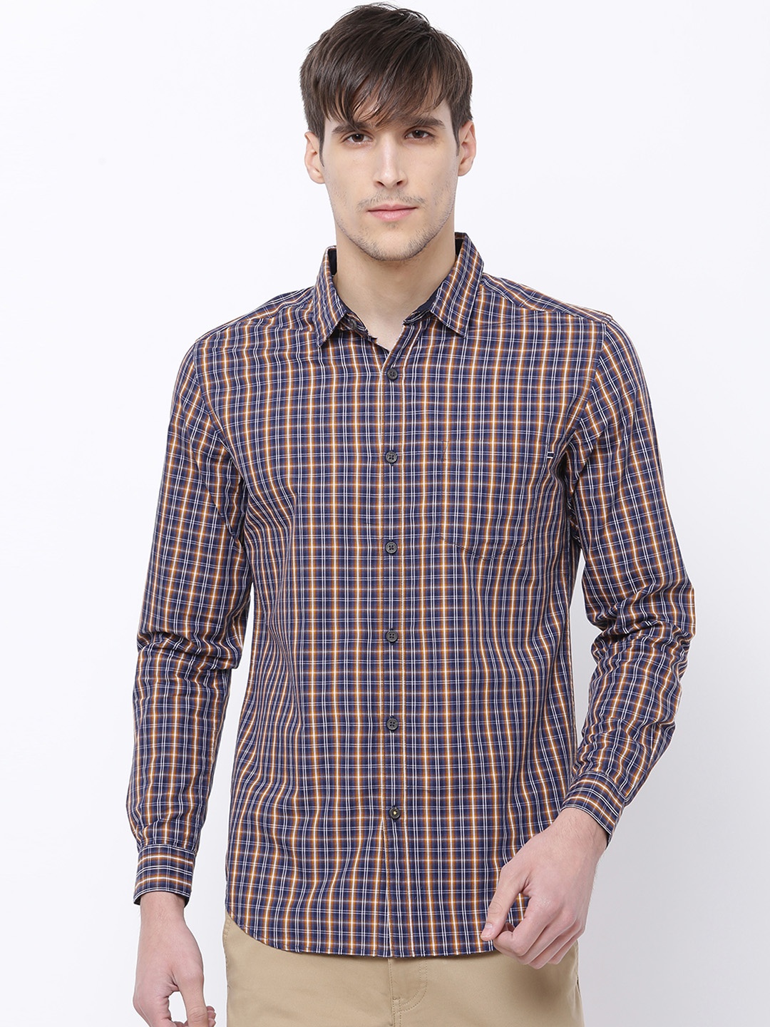 

Black coffee Men Navy Blue & Mustard Slim Fit Checked Casual Shirt