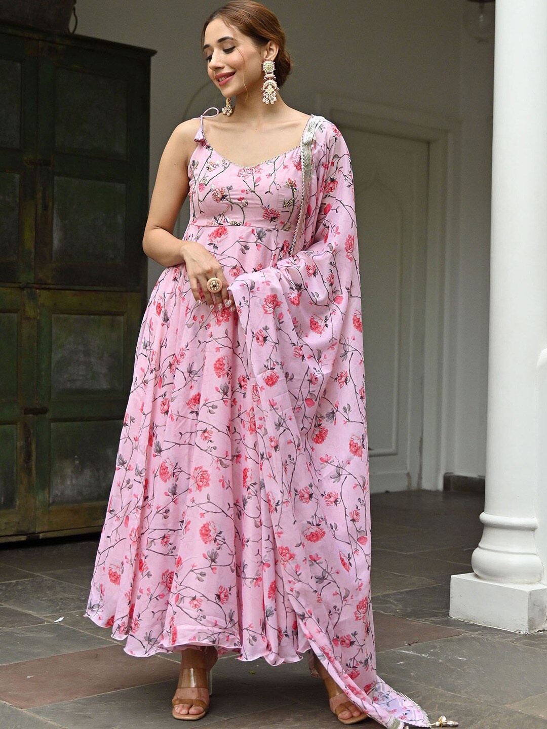 

Lavanya The Label Floral Printed Kurta with Trousers & Dupatta, Pink