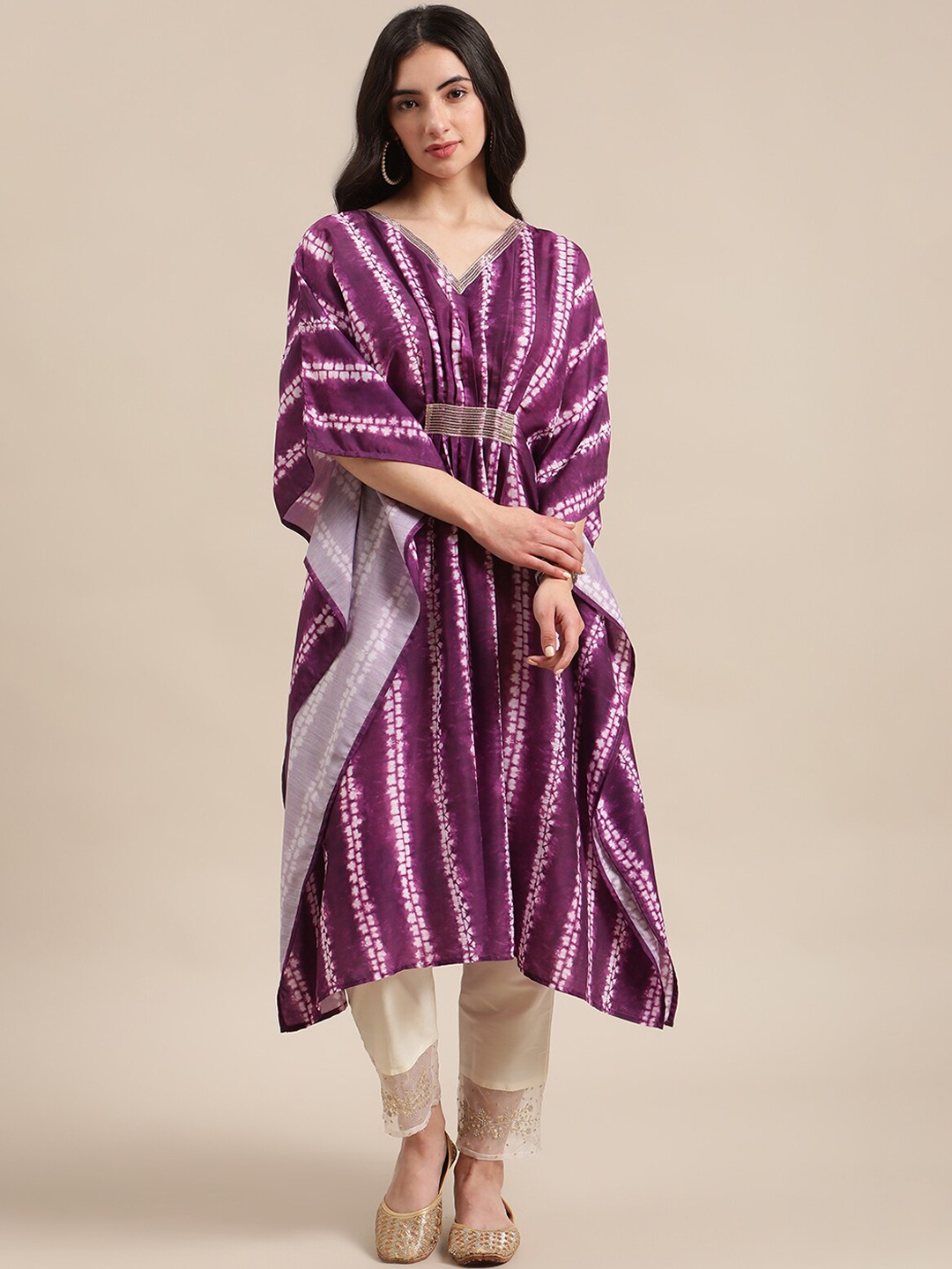 

KSUT Bandhani Striped Flared Sleeves Kaftan Kurta, Purple