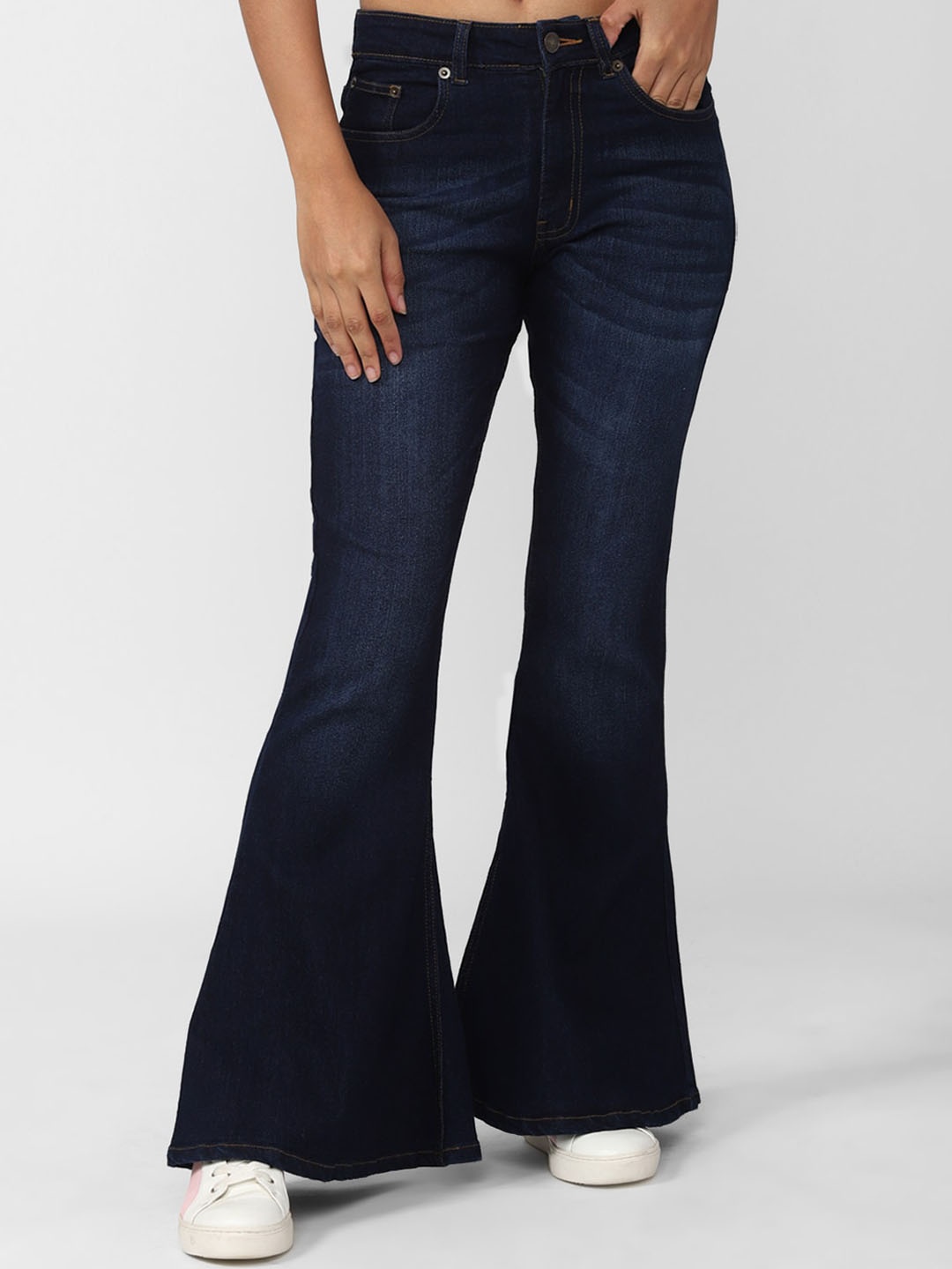 

FOREVER 21 Women Light Fade Jeans, Blue