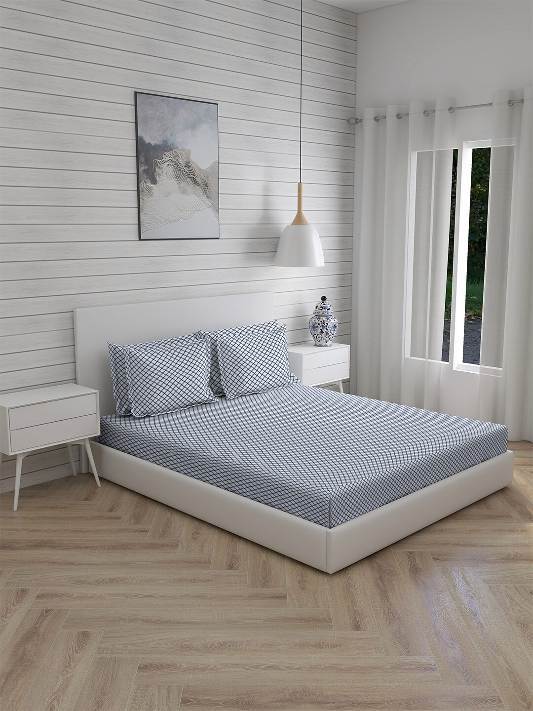 

Boutique Living India Blue Geometric 800 TC Cotton Super King Bedsheet & 2 Pillow Covers, White