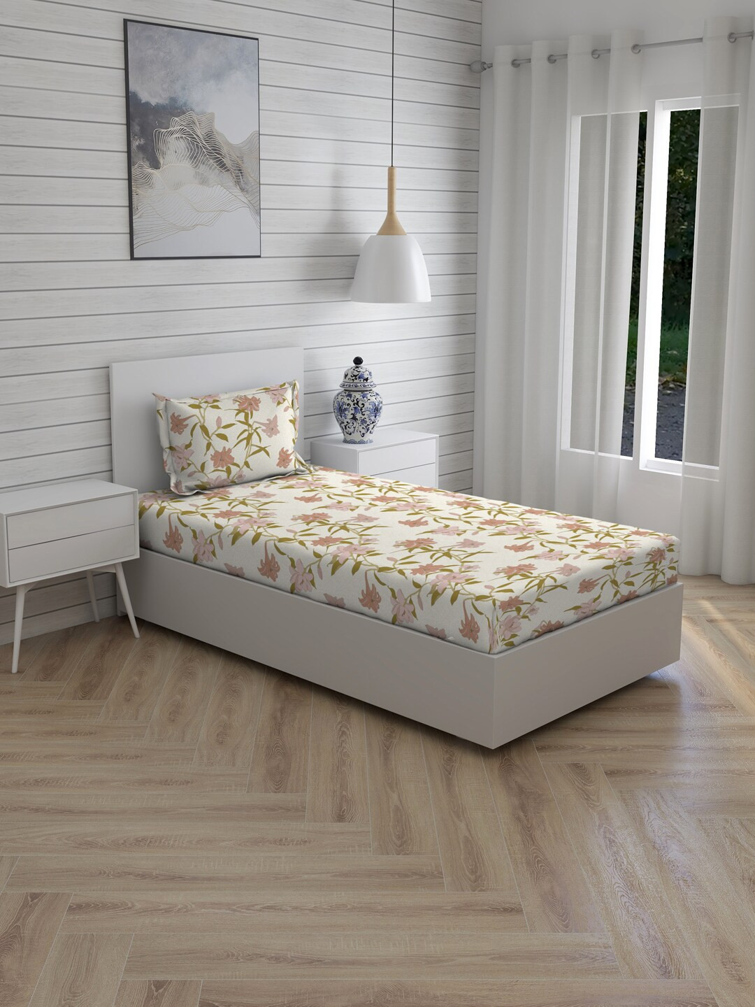 

Boutique Living India Off White Floral 225 TC Single Bedsheet with 2 Pillow Covers