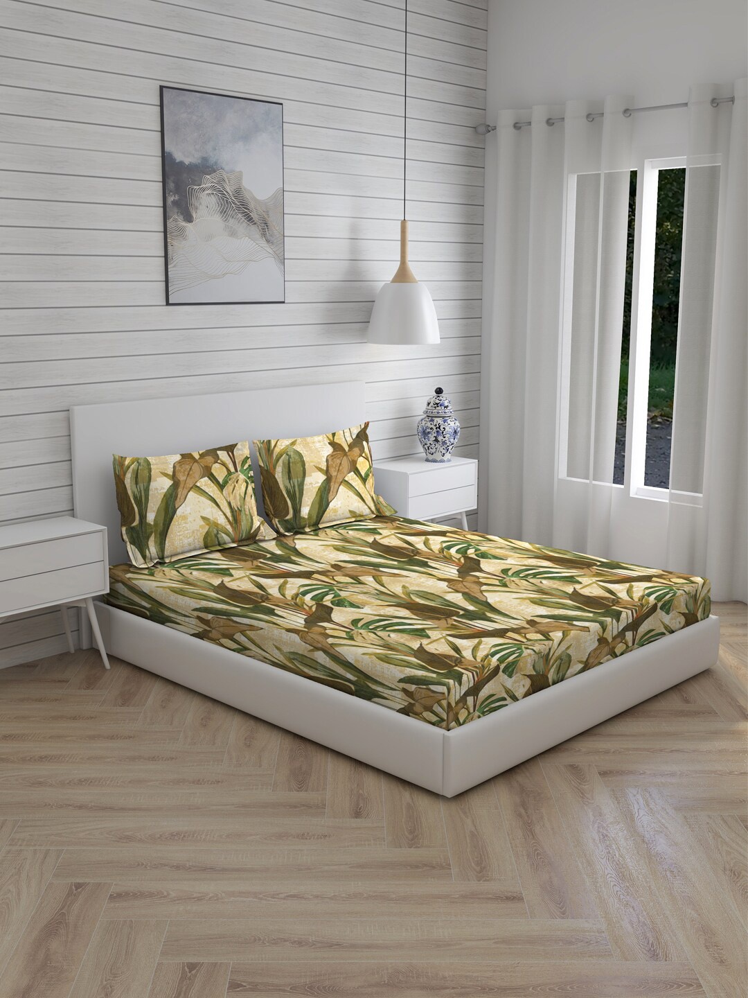 

Boutique Living India Brown & Green Floral 300 TC King Bedsheet with 2 Pillow Covers