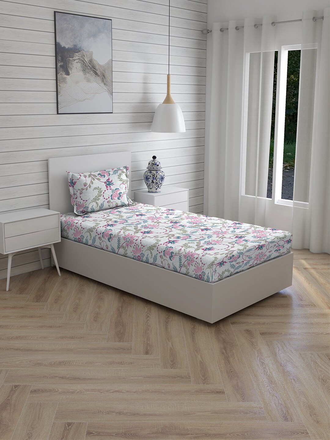 

Boutique Living India White & Blue Floral Single Bedsheet with 2 Pillow Covers