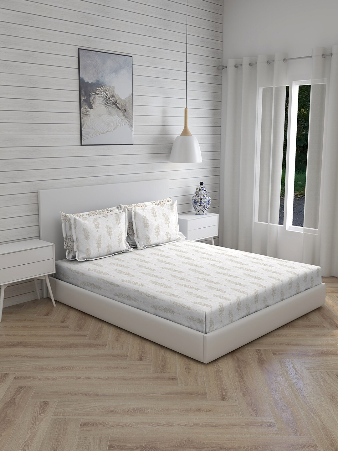 

Boutique Living India Off White 600 TC Pure Cotton King Bedsheet with 4 Pillow Covers