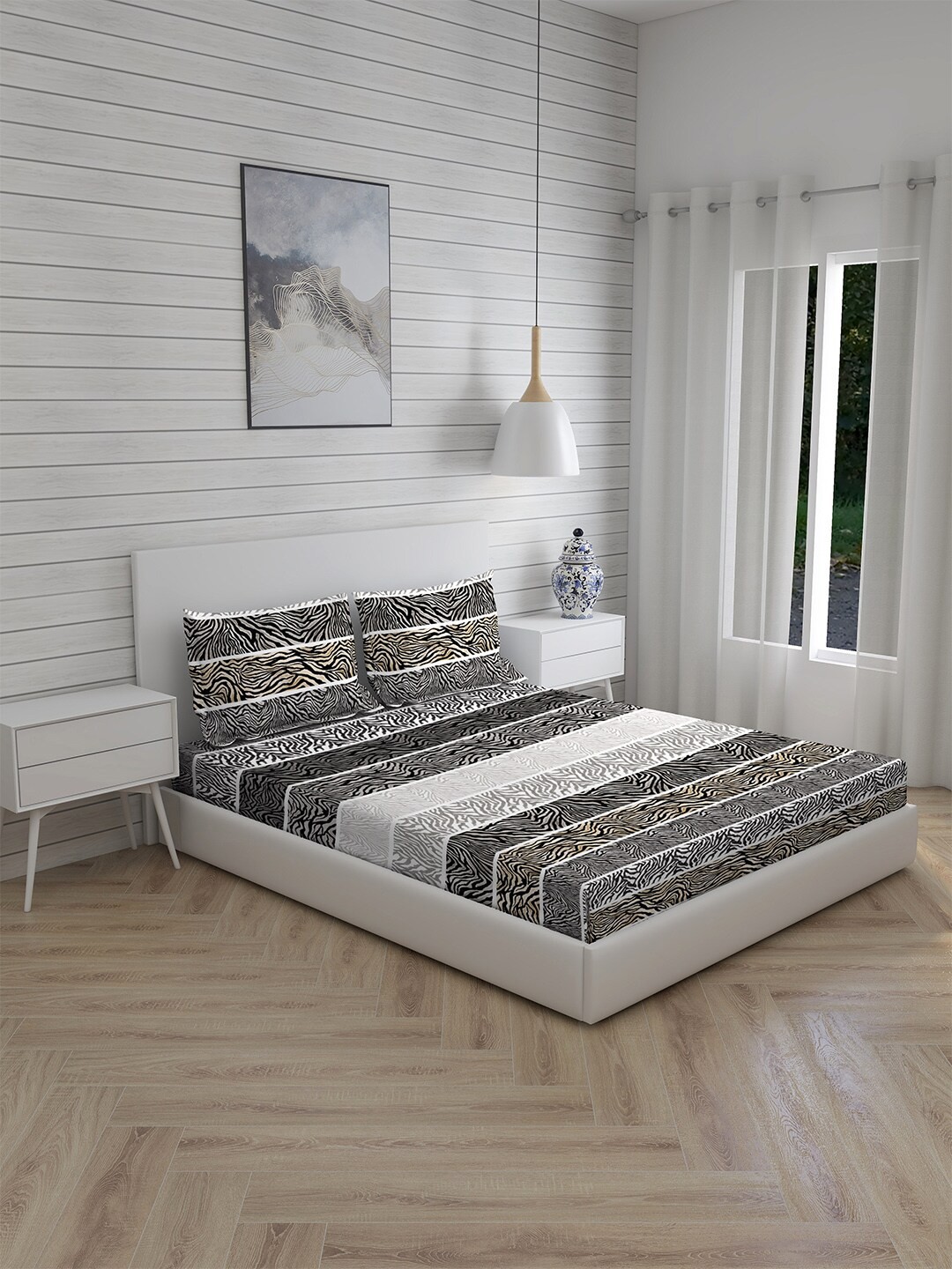 

Boutique Living India Untamed Black 300 TC Pure Cotton King Bedsheet with 2 Pillow Covers