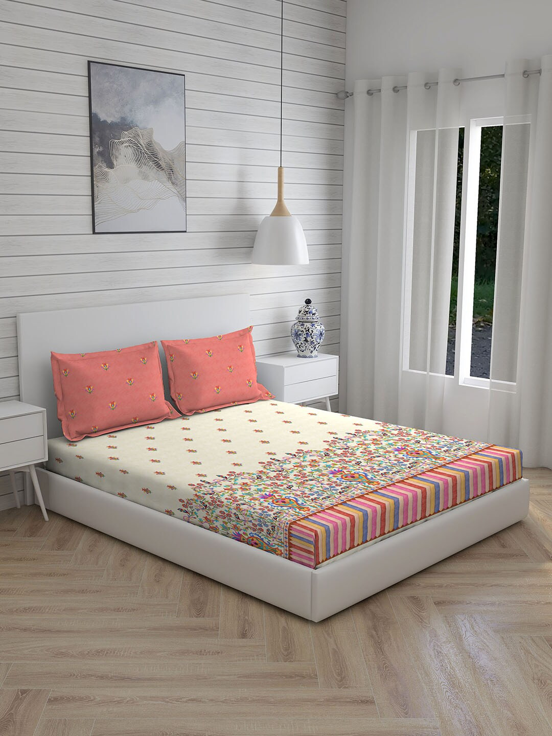 

Boutique Living India Beige & Peach Pure Cotton 260 TC King Bedsheet With 2 Pillow Covers