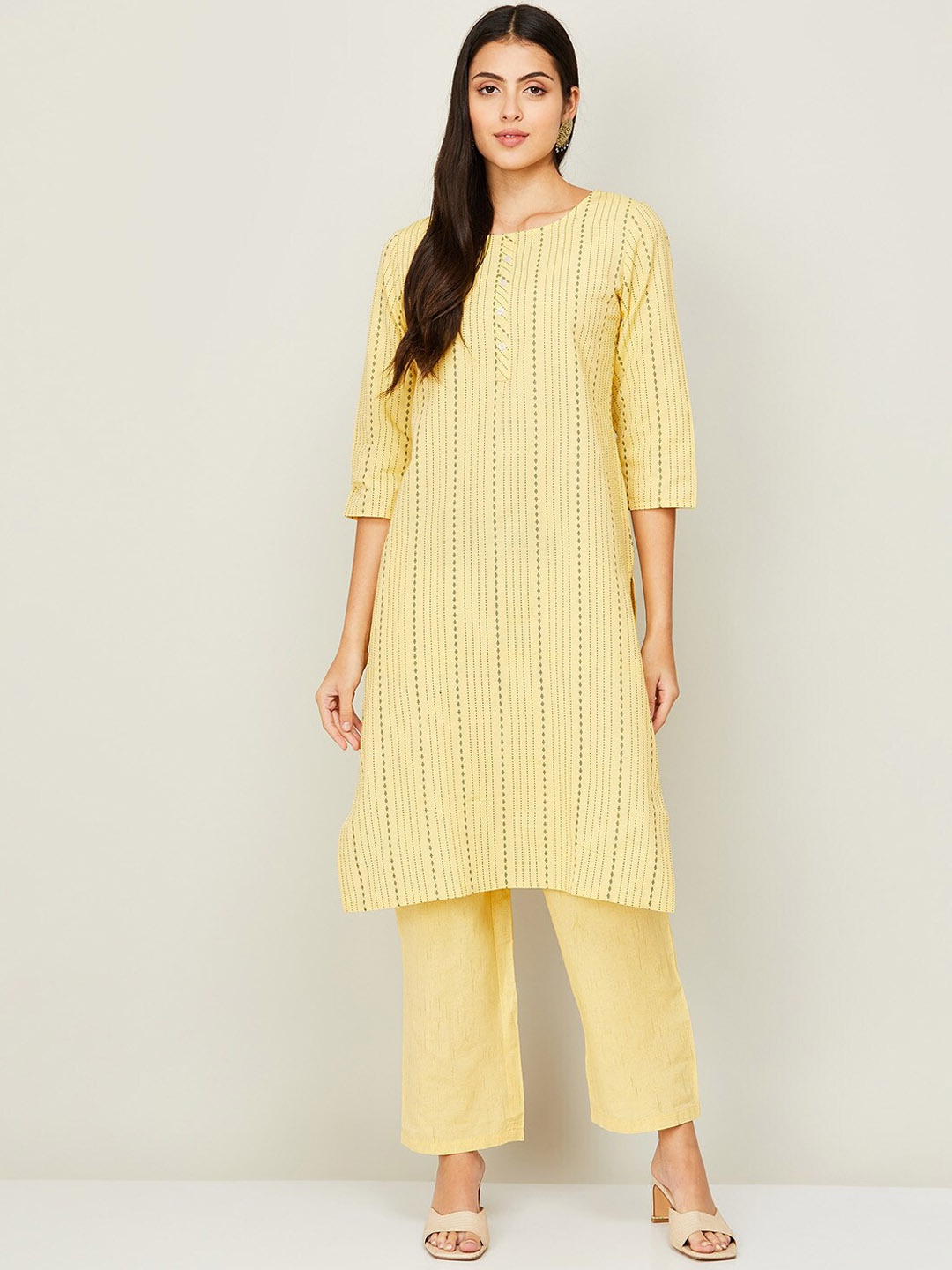 

Melange by Lifestyle Women Pure Cotton Kurta with Trousers, Yellow
