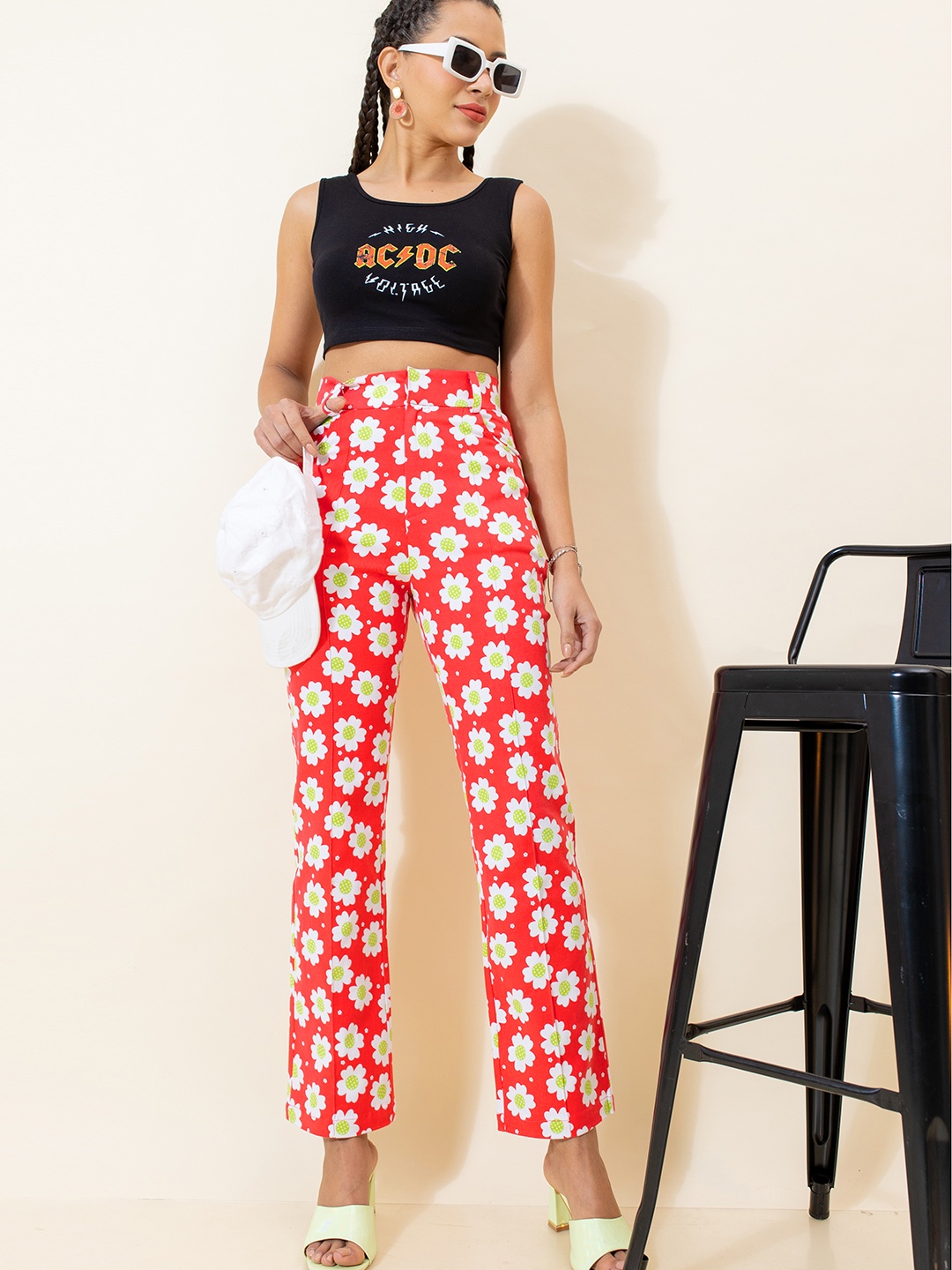 

Stylecast X Hersheinbox Women Floral Printed Straight Fit High-Rise Trousers, Red