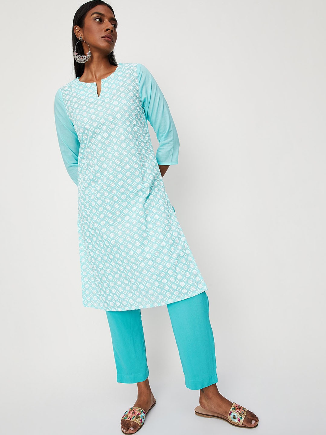 

max Floral Embroidered Thread Work Straight Regular Kurta, Blue