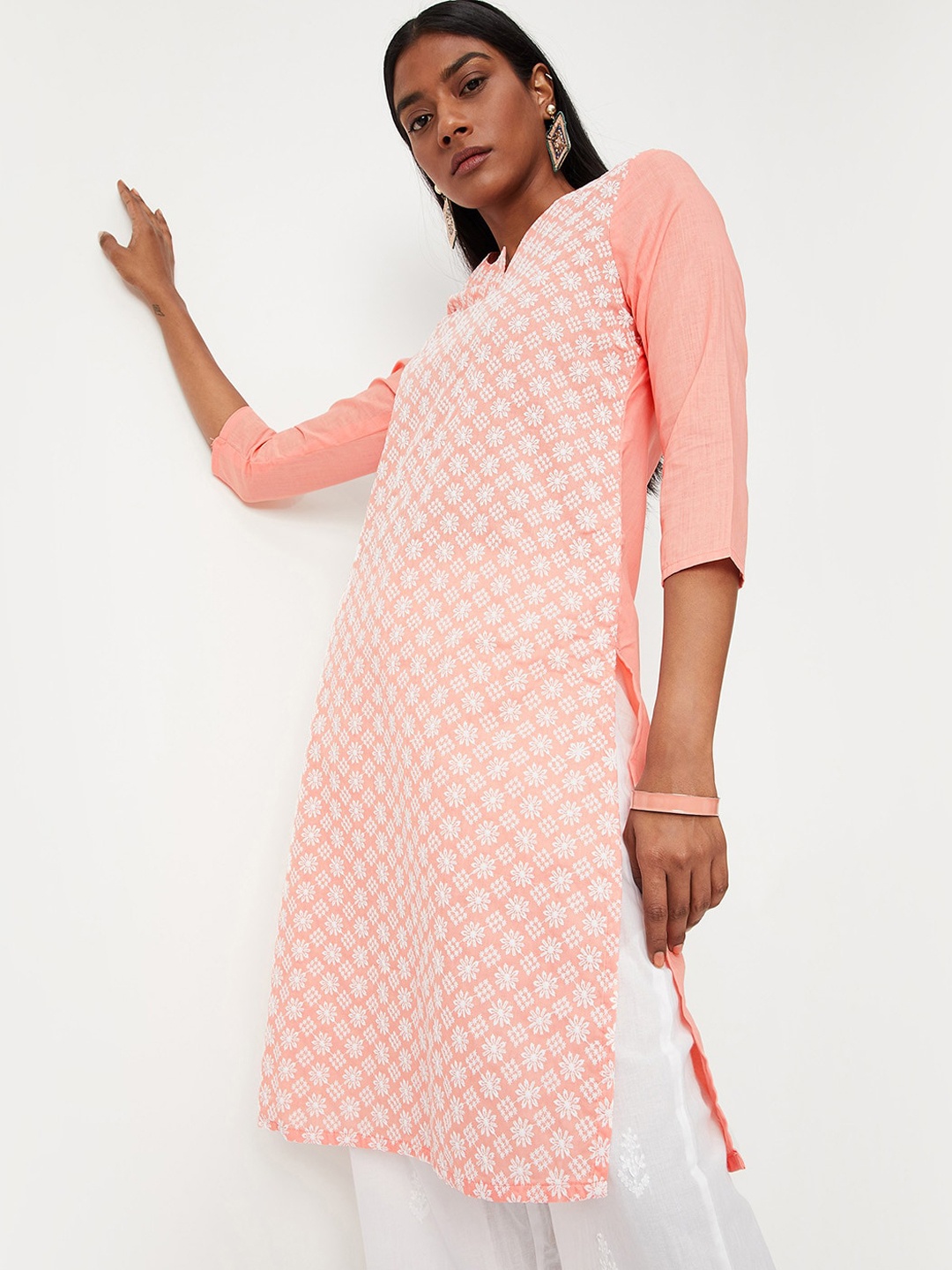 

max Women Ethnic Motifs Embroidered Thread Work Kurta, Coral