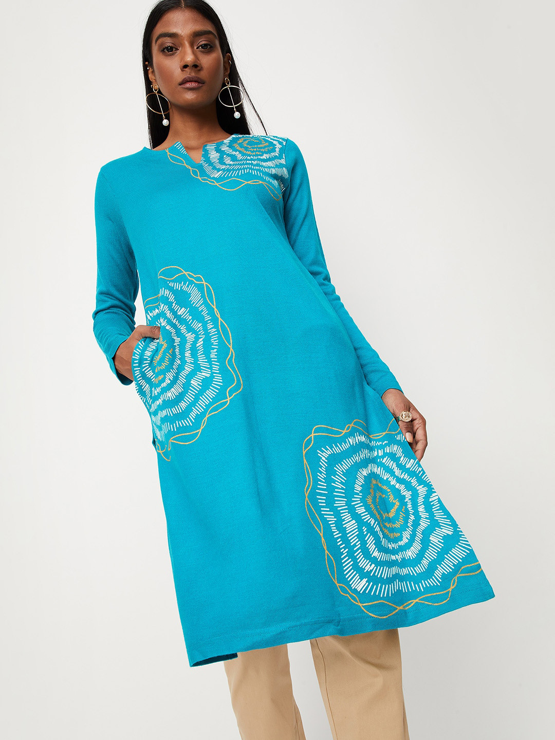 

max Round Neck Printed Straight Fit Regular Acrylic Kurta, Blue