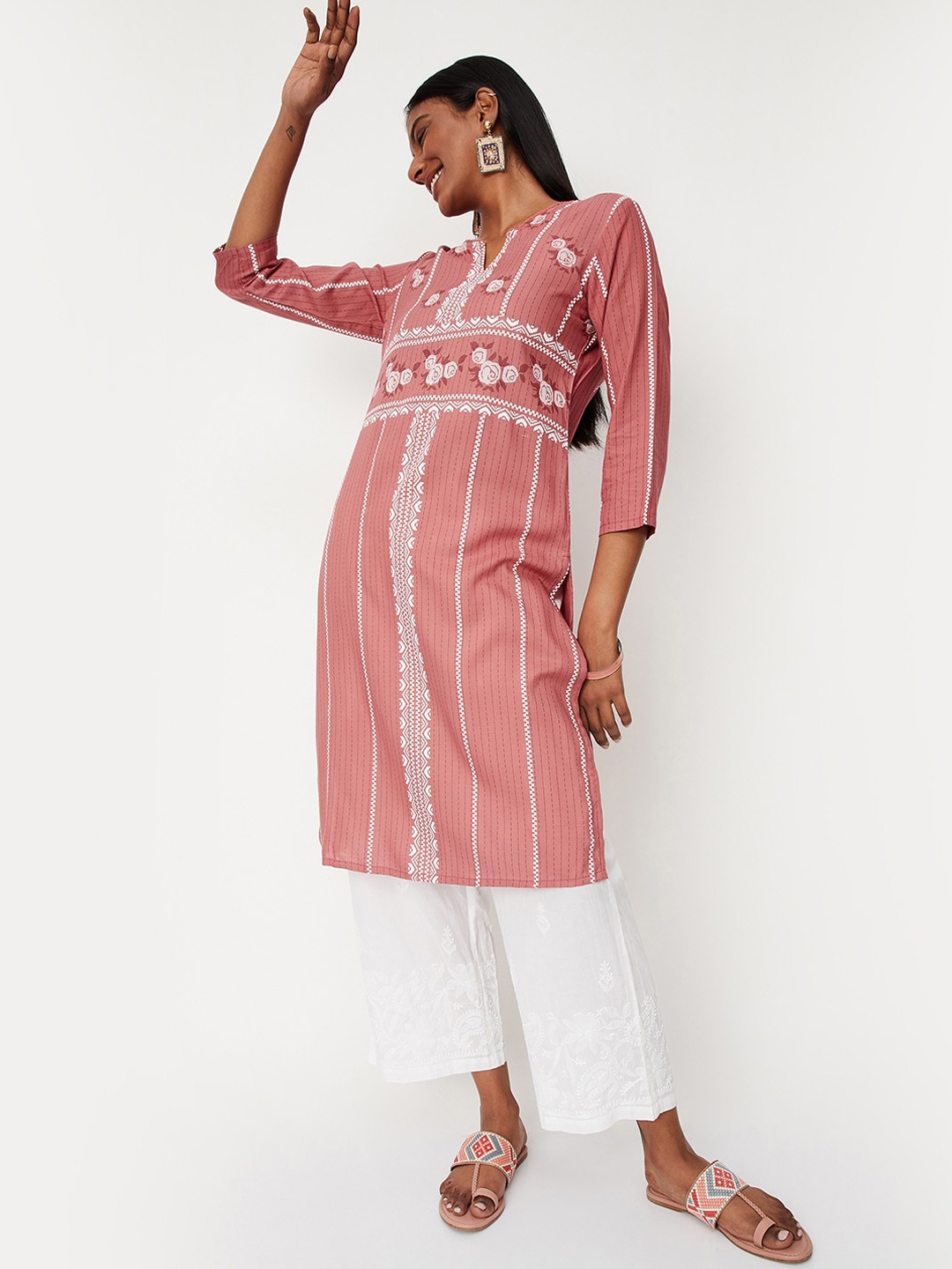 

max Floral Printed Regular Knee Length Kurta, Pink