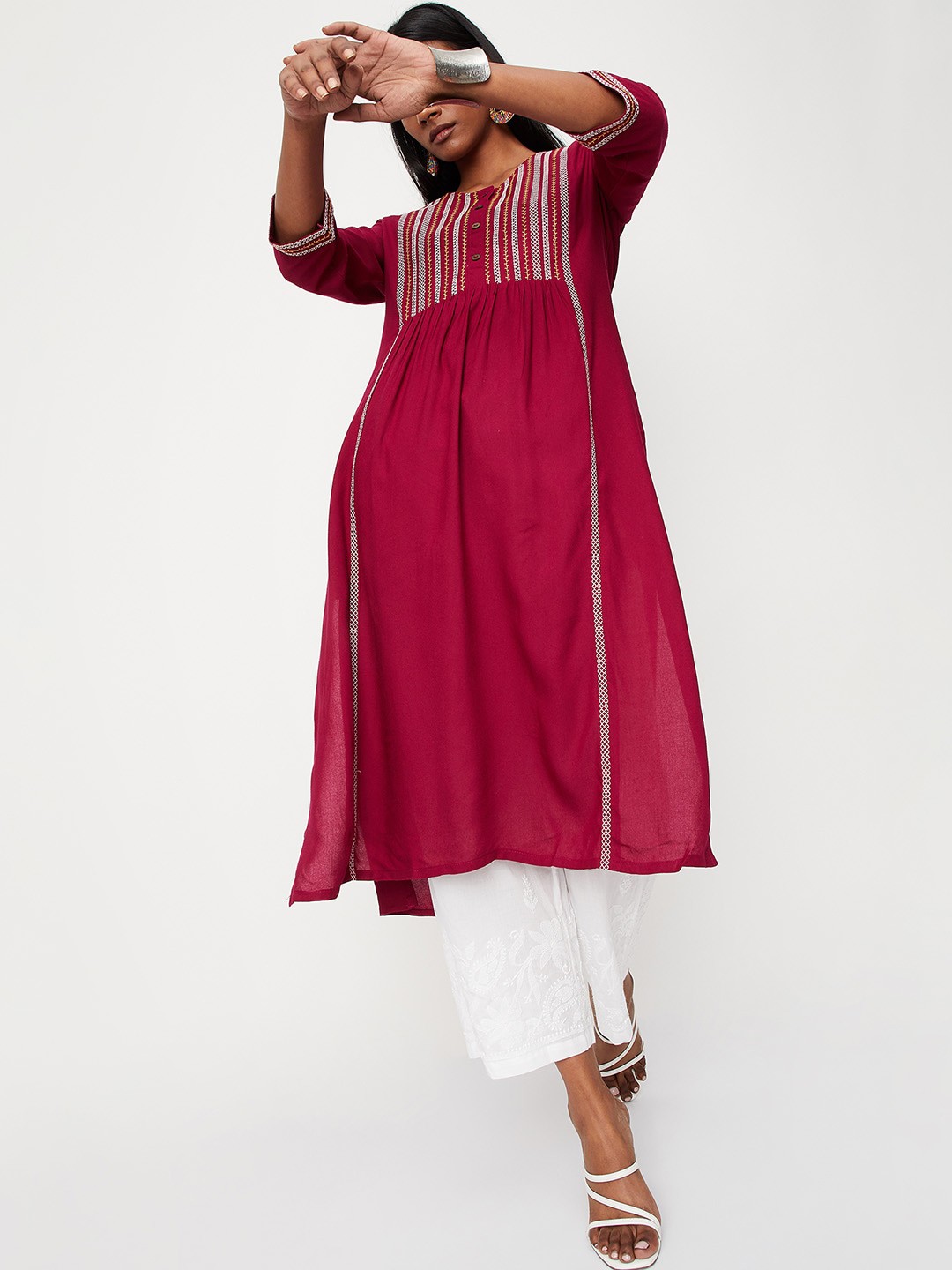 

max Round Neck Embroidered Thread Work A-Line Regular Fit Kurta, Red