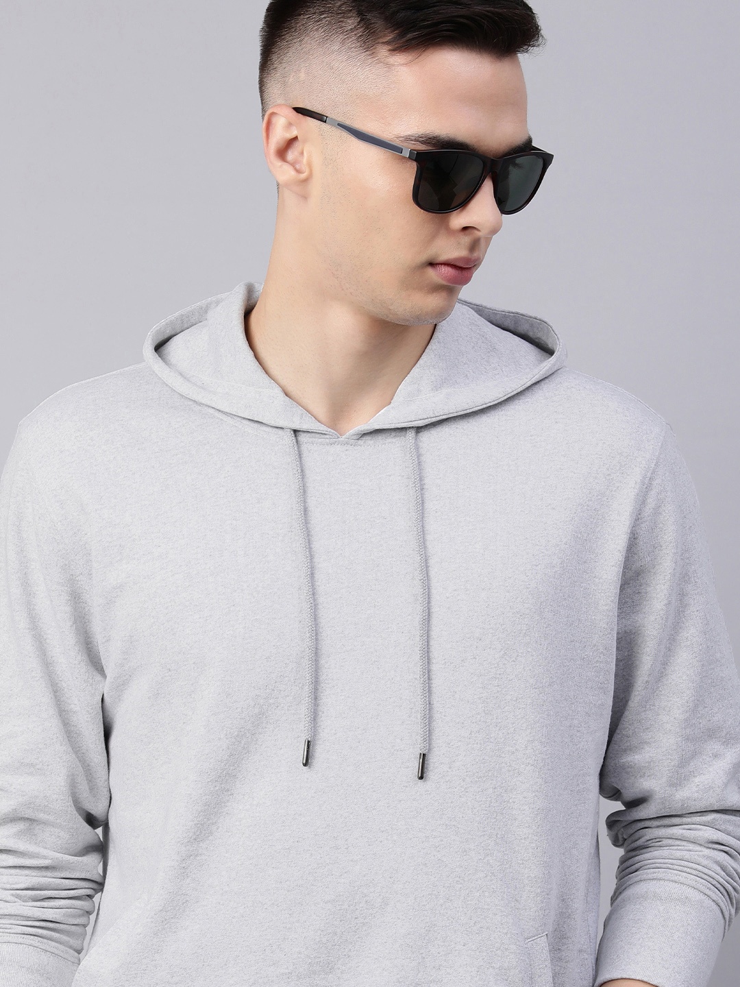 

Huetrap Men Hooded Pullover Sweatshirt, White