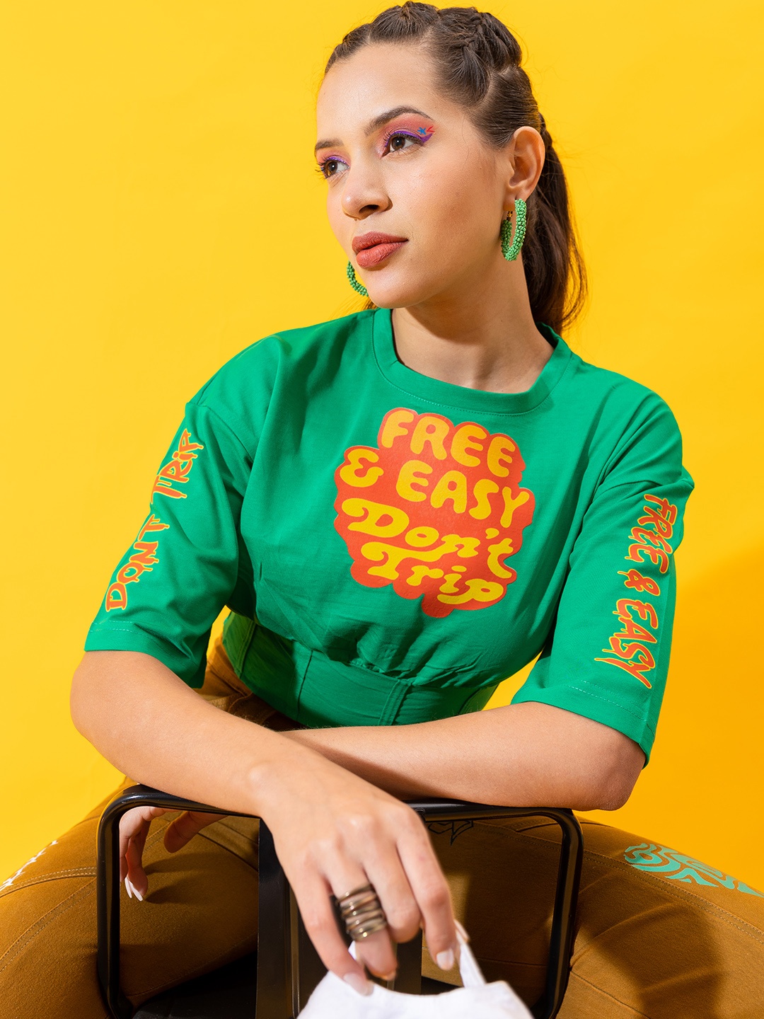 

Stylecast X Hersheinbox Pure Cotton Print Drop Shoulder Sleeves Top With Pleated Detail, Green