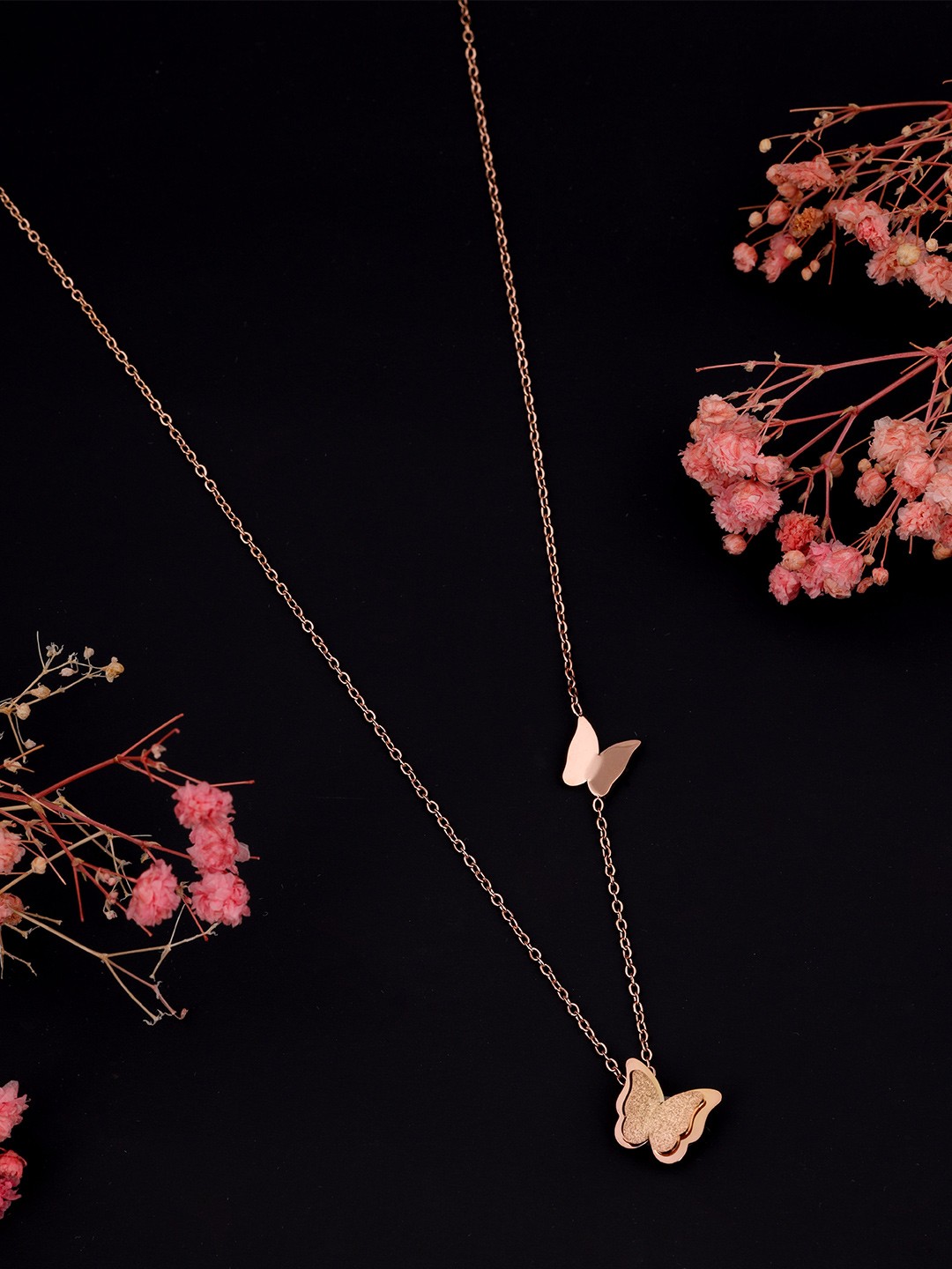 

Brado Jewellery Rose Gold Brass Rose Gold-Plated Antique Necklace