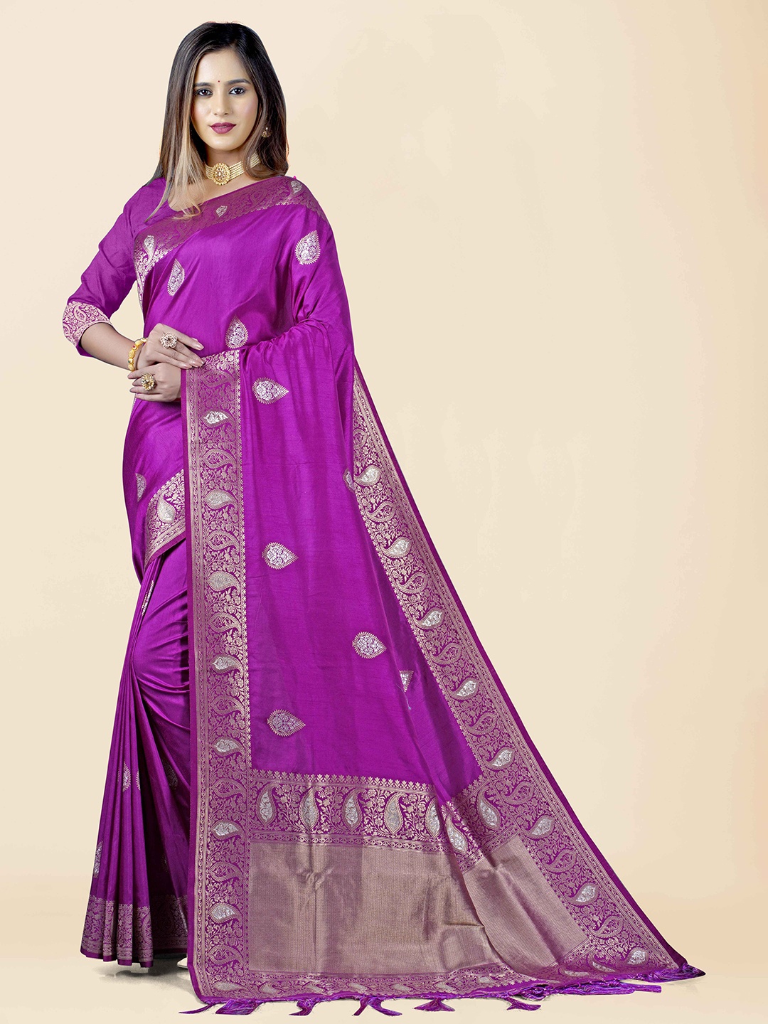 

KAJREE Ethnic Motifs Zari Uppada Saree, Magenta