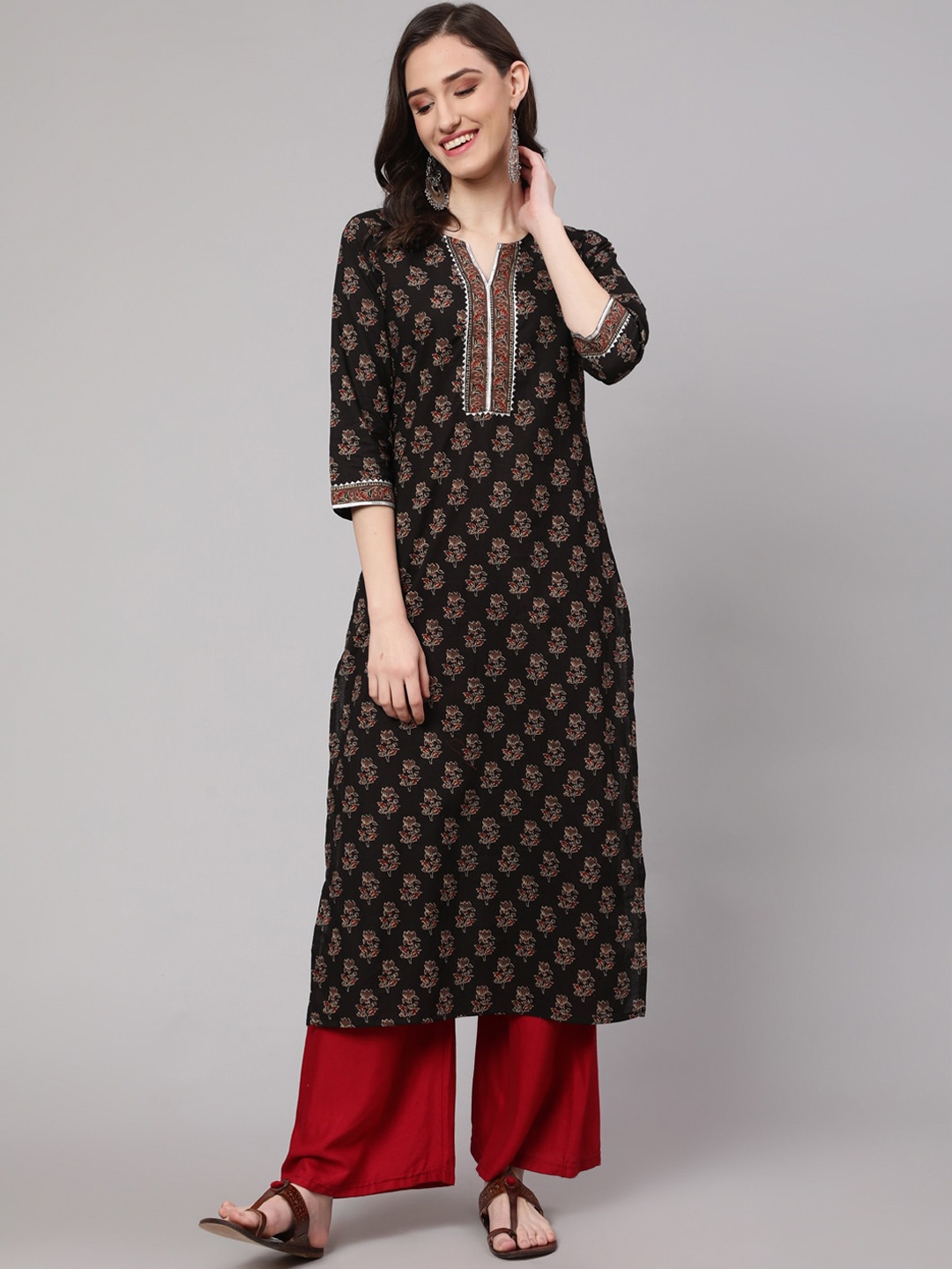 

Nayo Ethnic Motifs Printed Gotta Patti Kurta, Black